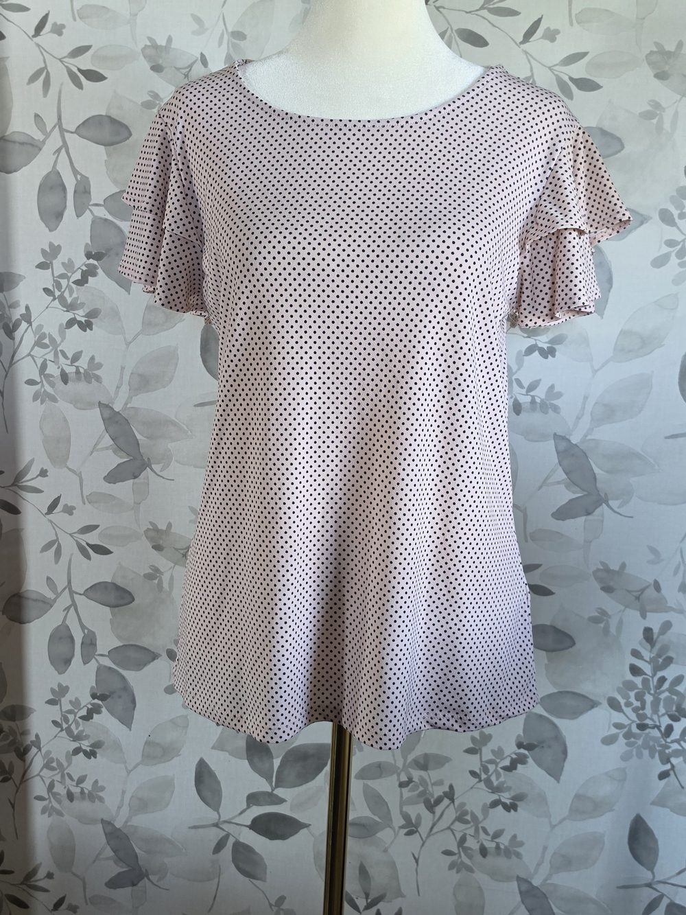 Adrianna Papell Light Pink Polka Dot Flutter Sleeve Top